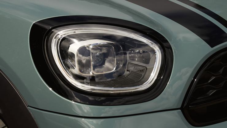 Countryman - ADAPTIVE LED HEADLIGHTS