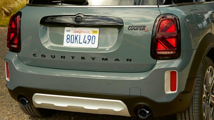 Countryman - REAR BUMPER DESIGN