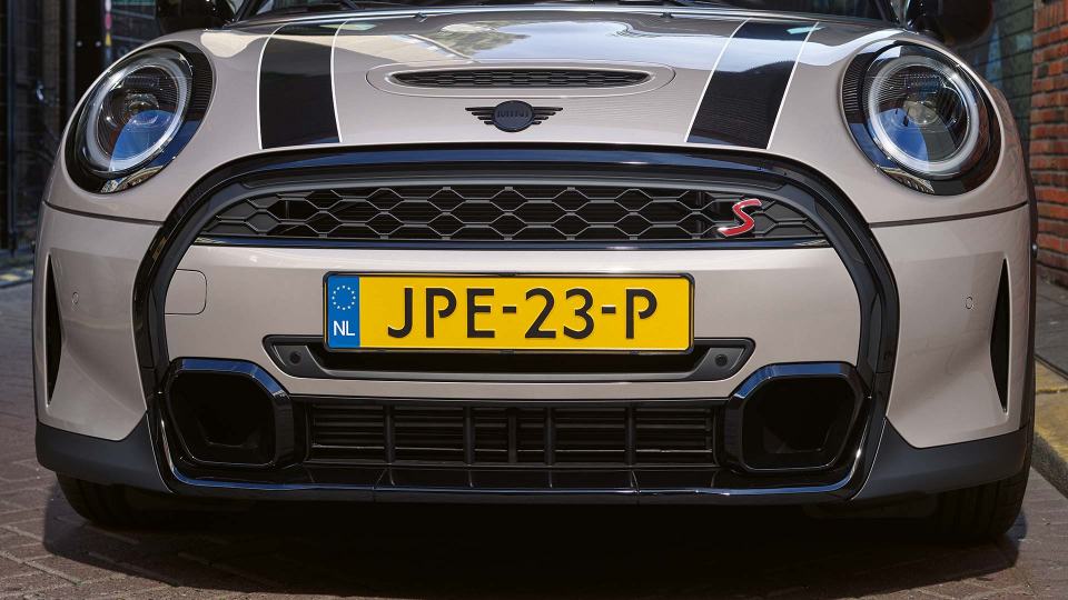 Mini cooper 3 door bumper depan