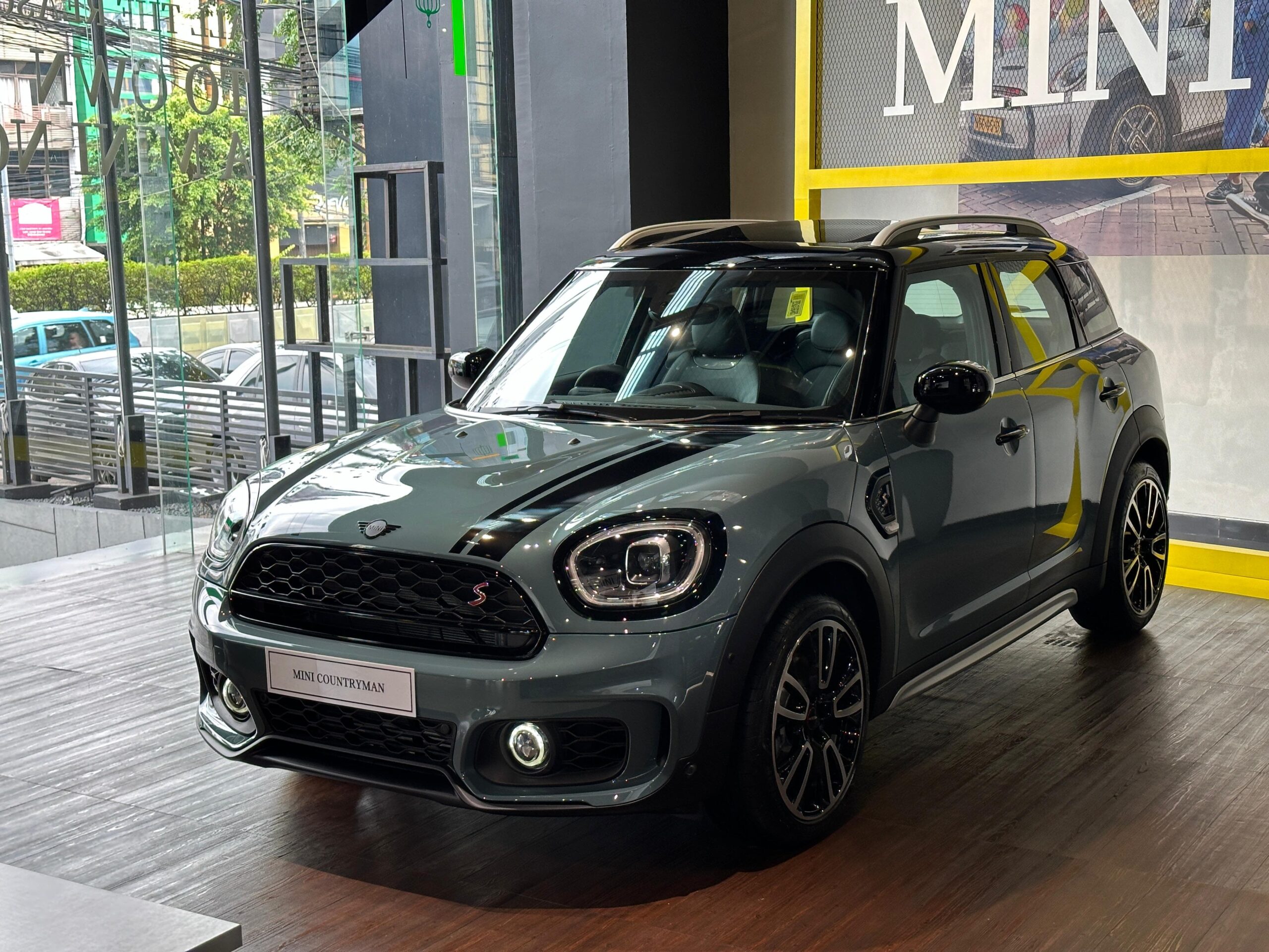 MINI Cooper Countryman Sport Package