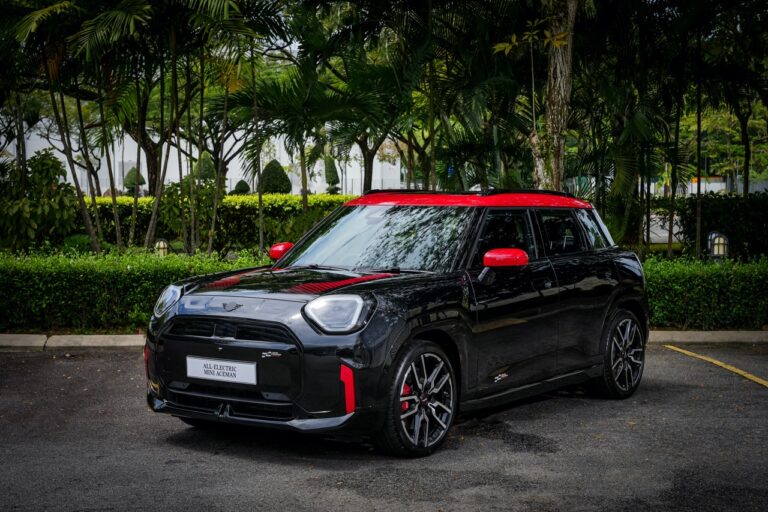 MINI Aceman JCW