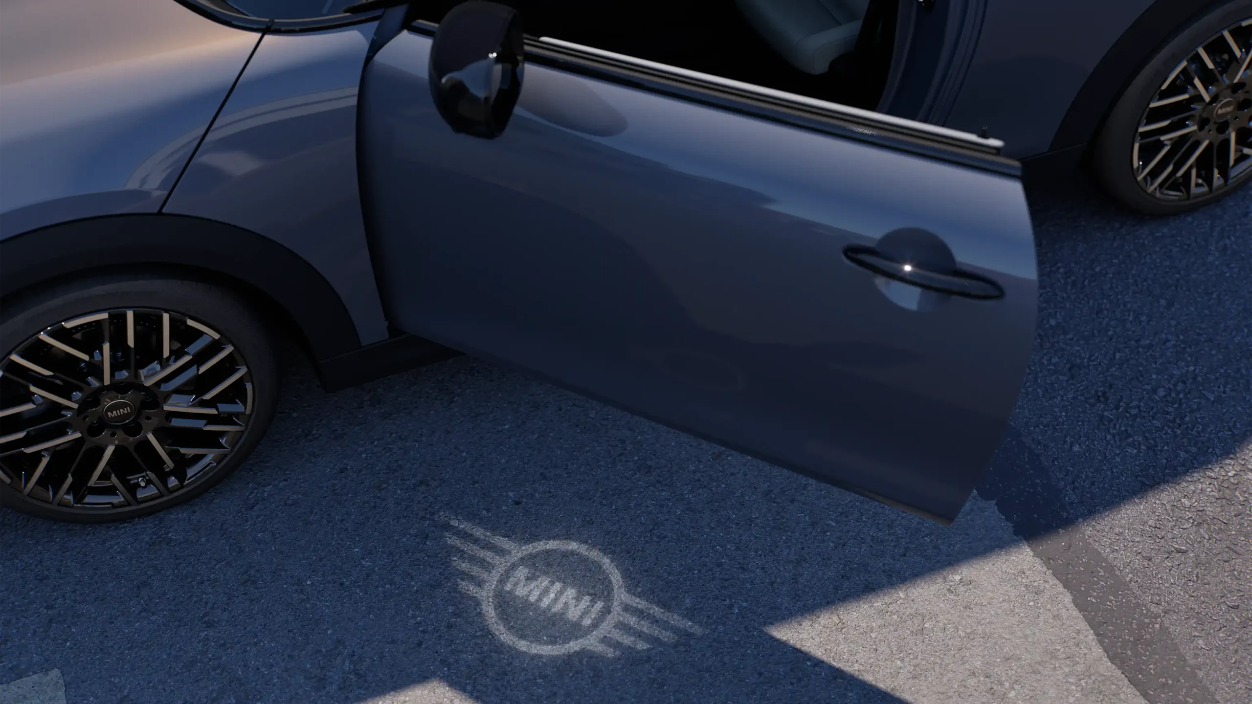 mini-F67-door-projection