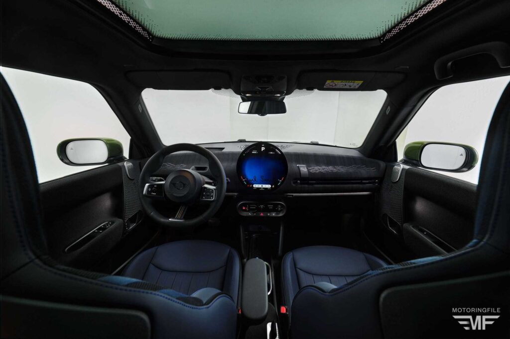 Interior MINI Paul Smith Edition